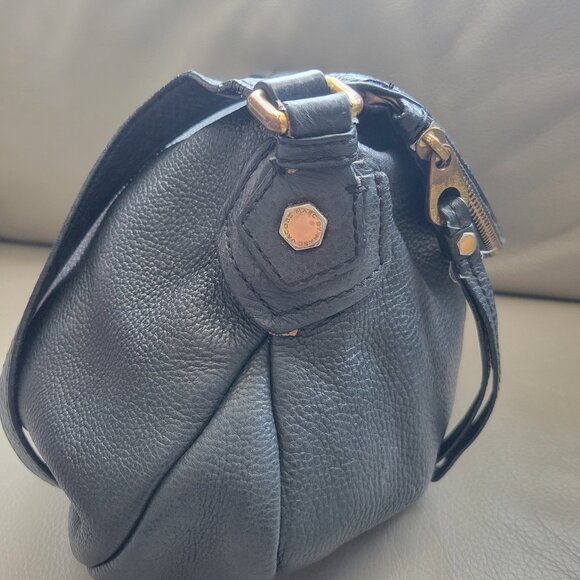 MARC BY MARC JACOBS Classic Q NATASHA Black Crossbody Bag - Picture 2 of 5